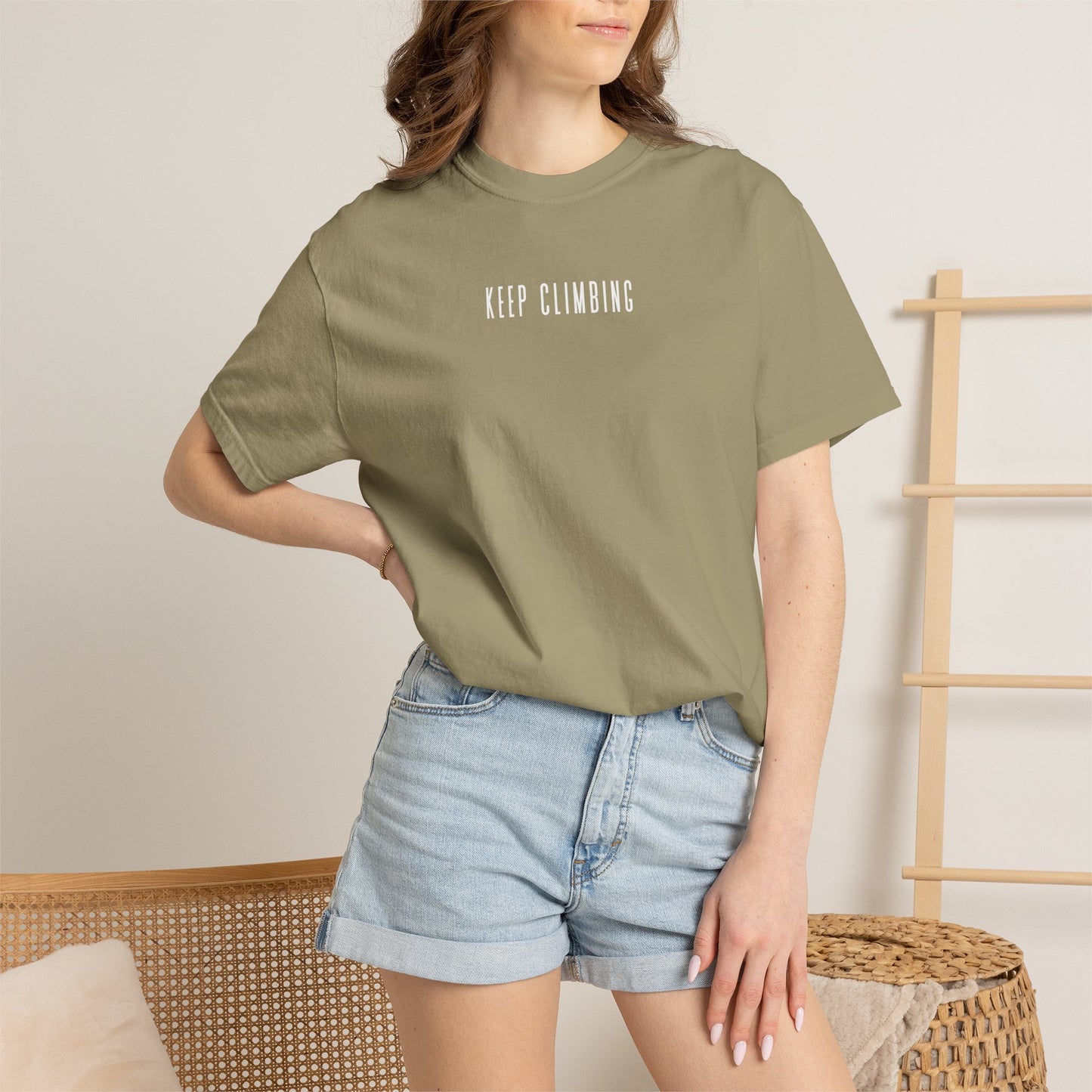 peach tree t-shirt (comfort colors)